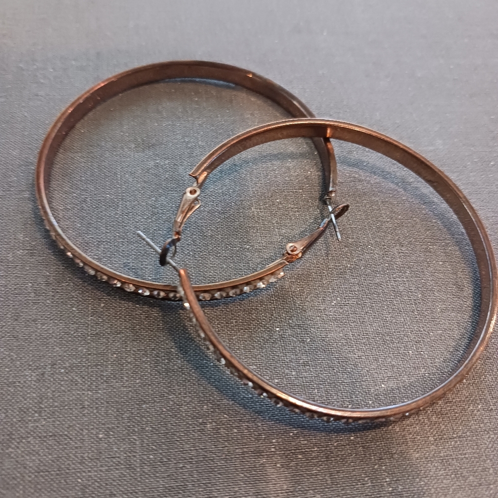 Rhinestone hoops - Picture 3 of 4